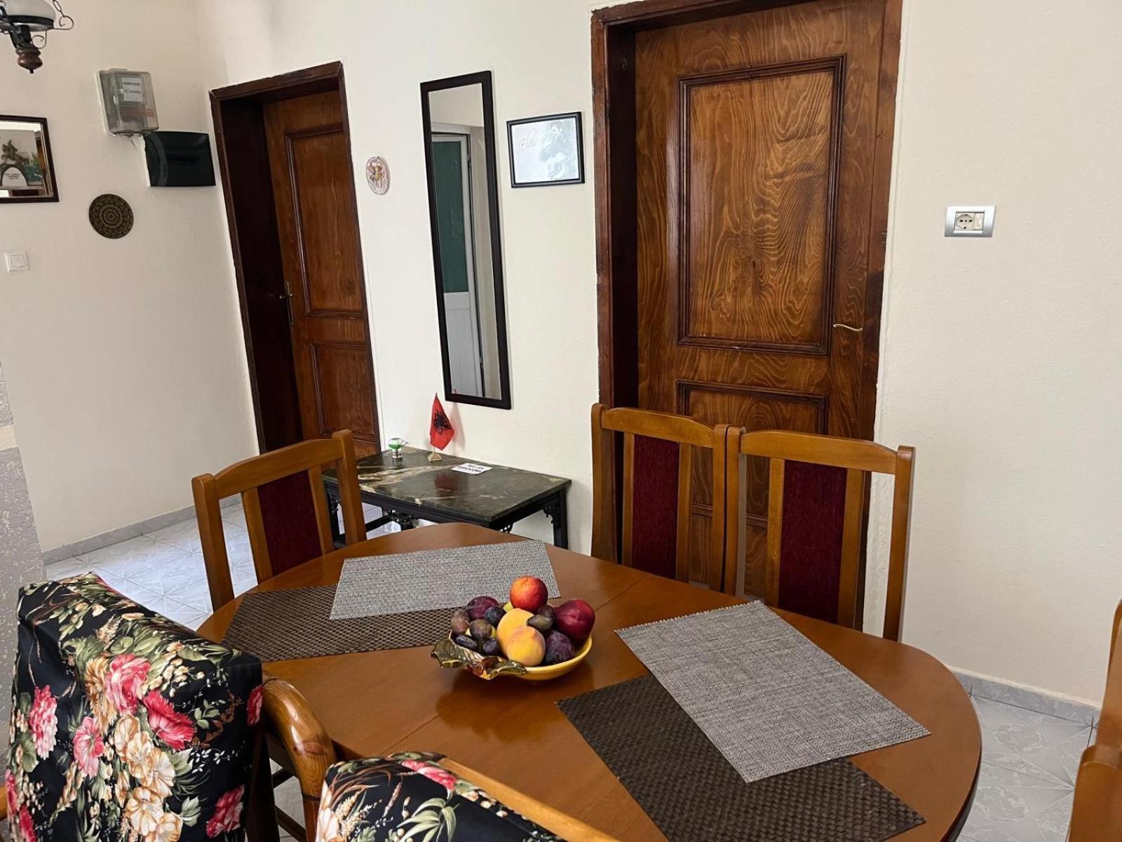 Grace Apartment City Center Tiran Dış mekan fotoğraf